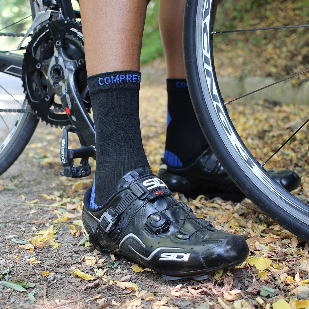 Calzini Ciclismo SIX2 "CALZA CORTA COMPRESSIVA" Nero/Blu